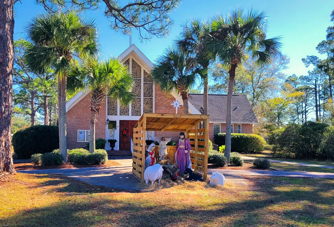 Manger Hut Build Manger Hut lean too built by the Men's Club